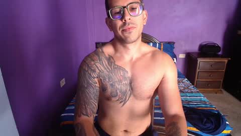 Brown  Panda online show from January 4, 2025, 8:59 pm