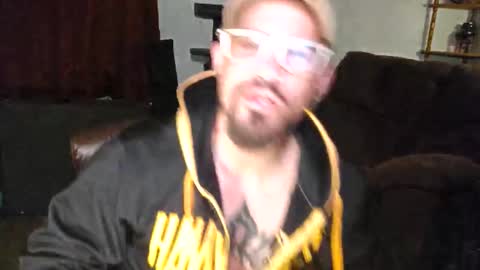 brownboyt online show from March 30, 2026, 11:44 am