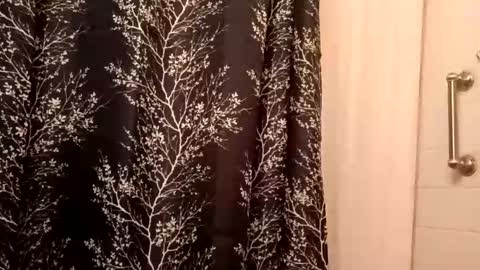 brownchub420 online show from November 10, 2025, 10:14 am