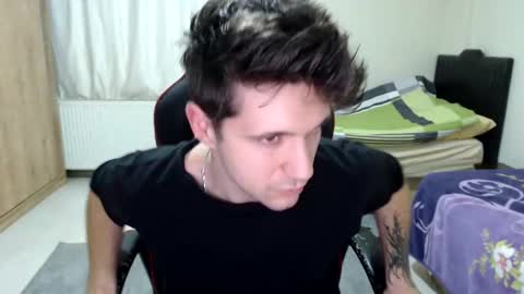 brownhaiir online show from February 9, 2025, 3:56 pm