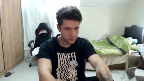 brownhaiir online show from September 18, 2025, 1:57 pm