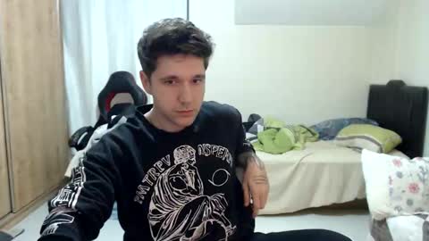 brownhaiir online show from October 10, 2025, 7:02 pm