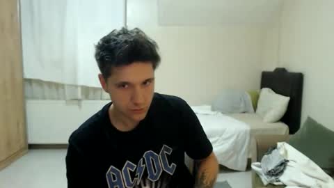 Snapshot of brownhaiir chatting on May 30, 2026, 10:07 pm brownhaiir online show from May 30, 2026, 10:07 pm