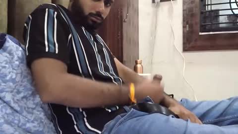 brownie_cake online show from November 8, 2025, 5:23 pm