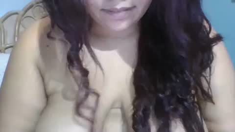 Snapshot of brownsugar0910 chatting on September 9, 2025, 2:38 pm EtherealLilac online show from September 9, 2025, 2:38 pm