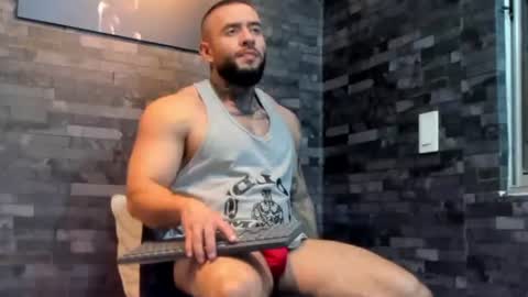 Snapshot of brucedallas chatting on August 7, 2026, 11:51 pm brucedallas online show from August 7, 2026, 11:51 pm