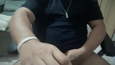 Snapshot of brucerxx chatting on January 1, 2025, 5:22 pm BrucerXX online show from January 1, 2025, 5:22 pm