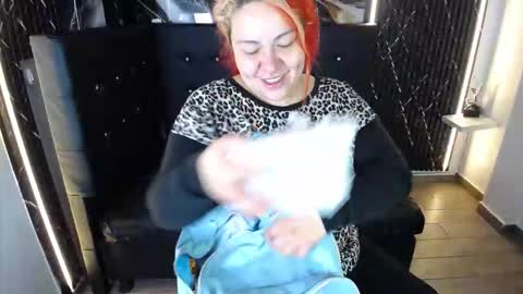 Bruja SCarlata online show from January 16, 2026, 10:52 am