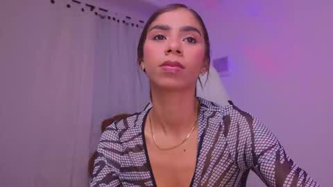 SARAH  online show from February 3, 2026, 5:05 am