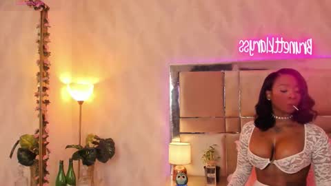 Brenda online show from February 6, 2026, 8:07 am