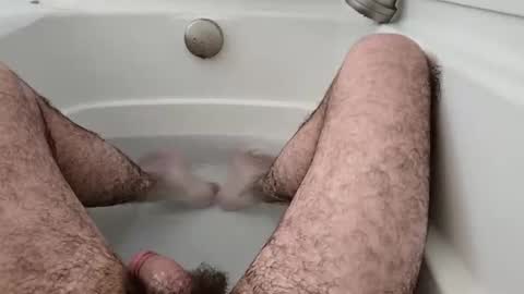 bruno3414 online show from April 28, 2026, 11:32 pm