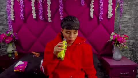 Snapshot of bruno_cruz chatting on September 27, 2025, 3:00 am Bruno Cruz online show from September 27, 2025, 3:00 am