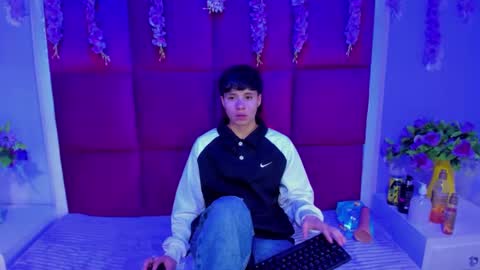 Snapshot of bruno_cruz chatting on October 5, 2025, 2:21 am Bruno Cruz online show from October 5, 2025, 2:21 am