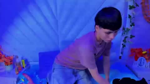 Snapshot of bruno_cruz chatting on October 16, 2025, 2:45 am Bruno Cruz online show from October 16, 2025, 2:45 am