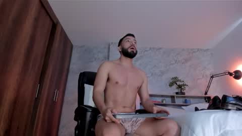 Andres Suarez online show from October 12, 2025, 8:08 pm