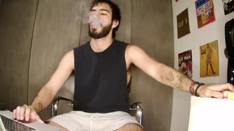 brunobaibe online show from January 8, 2025, 1:52 pm