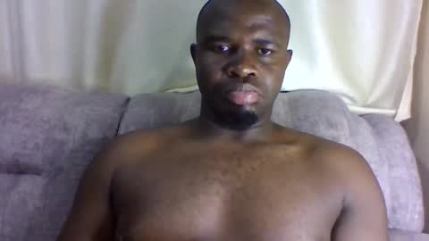 Snapshot of brusedarling chatting on May 19, 2026, 3:35 am brucedarling online show from May 19, 2026, 3:35 am