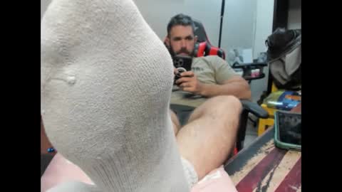 BRUTALMASTER1983 online show from October 2, 2025, 5:36 am