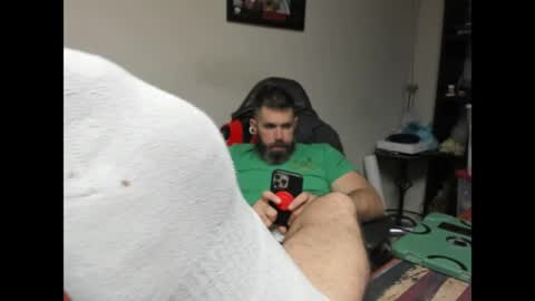 Snapshot of brutalmaster1983 chatting on April 10, 2026, 7:24 am BRUTALMASTER1983 online show from April 10, 2026, 7:24 am