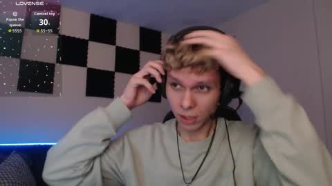Snapshot of bryamado chatting on October 10, 2025, 1:59 am bryamado online show from October 10, 2025, 1:59 am