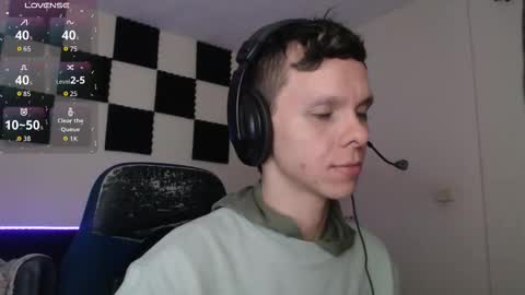 bryamado online show from November 14, 2025, 1:04 am