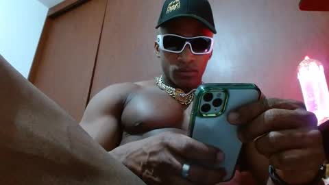 Enjoy the best muscle straws   online show from March 9, 2025, 3:54 am