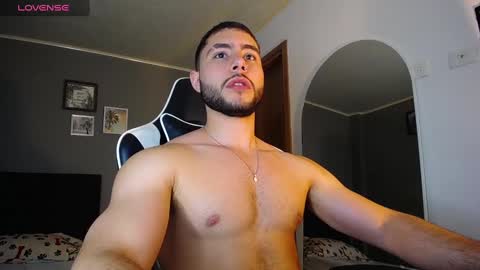 bryan_oficials online show from December 3, 2024, 1:41 am