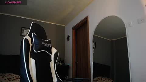 bryan_oficials online show from December 9, 2024, 3:18 am