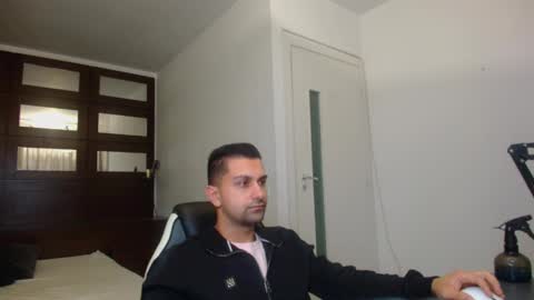 BryceReign online show from April 4, 2026, 4:22 am