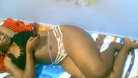 Snapshot of bryvanna_sweet chatting on April 23, 2026, 1:51 am dee online show from April 23, 2026, 1:51 am