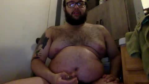 Snapshot of bttmchub98 chatting on October 15, 2025, 11:38 pm bttmchub98 online show from October 15, 2025, 11:38 pm