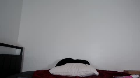 Queen Lola XXX online show from February 19, 2026, 5:36 am