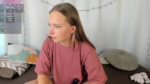 Sabrina  online show from December 26, 2024, 7:56 am