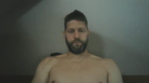 Snapshot of bubblebee1982 chatting on June 23, 2026, 6:44 am bubblebee1982 online show from June 23, 2026, 6:44 am