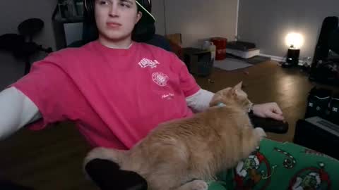 BubblebuttBdn online show from February 4, 2026, 5:13 am