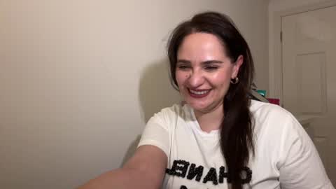 Snapshot of bubblegumfairy_ chatting on June 23, 2026, 11:03 pm Anna online show from June 23, 2026, 11:03 pm