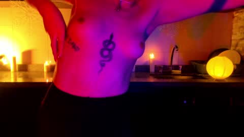 BubbleJereth online show from December 21, 2024, 2:26 pm