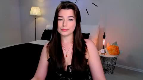 Snapshot of buckssbunny chatting on April 23, 2026, 3:25 pm Ari online show from April 23, 2026, 3:25 pm