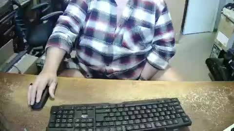 Bucku2 online show from December 14, 2025, 5:51 pm