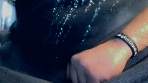 buddyluvzumore online show from December 4, 2024, 5:44 pm