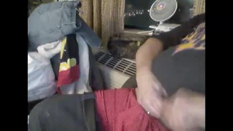 buddyluvzumore online show from January 31, 2025, 2:04 am