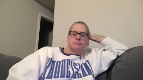 Snapshot of budman004 chatting on January 17, 2026, 1:32 am budman004 online show from January 17, 2026, 1:32 am