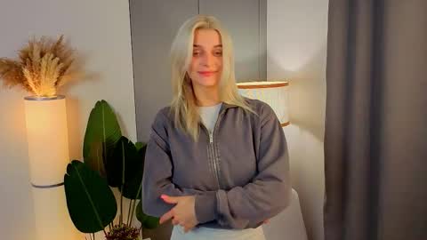 buffycabler online show from November 19, 2025, 8:42 pm