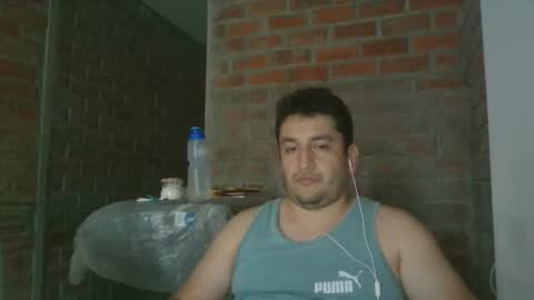 Snapshot of builtfpleasure chatting on April 29, 2026, 9:43 pm builtfpleasure online show from April 29, 2026, 9:43 pm
