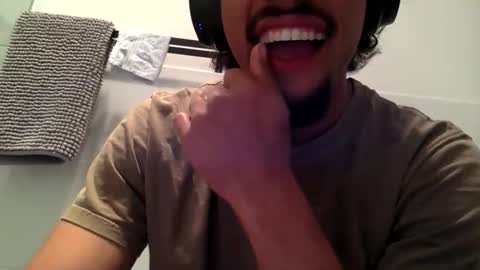 meaty man online show from November 17, 2025, 9:26 am