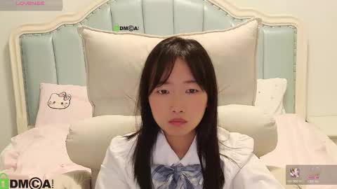 Sandy----xx online show from March 4, 2026, 10:32 am