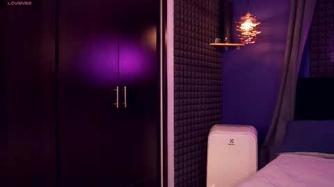 Bunny and The Rock online show from January 17, 2026, 10:42 am