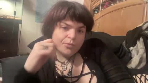 Snapshot of bunbunninjaz chatting on December 18, 2024, 6:25 pm bunbunninjaz online show from December 18, 2024, 6:25 pm