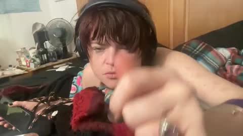 Snapshot of bunbunninjaz chatting on January 21, 2025, 6:23 pm bunbunninjaz online show from January 21, 2025, 6:23 pm