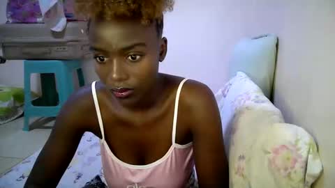 Snapshot of bunny_bliss1 chatting on June 10, 2026, 12:26 pm bunny_bliss1 online show from June 10, 2026, 12:26 pm